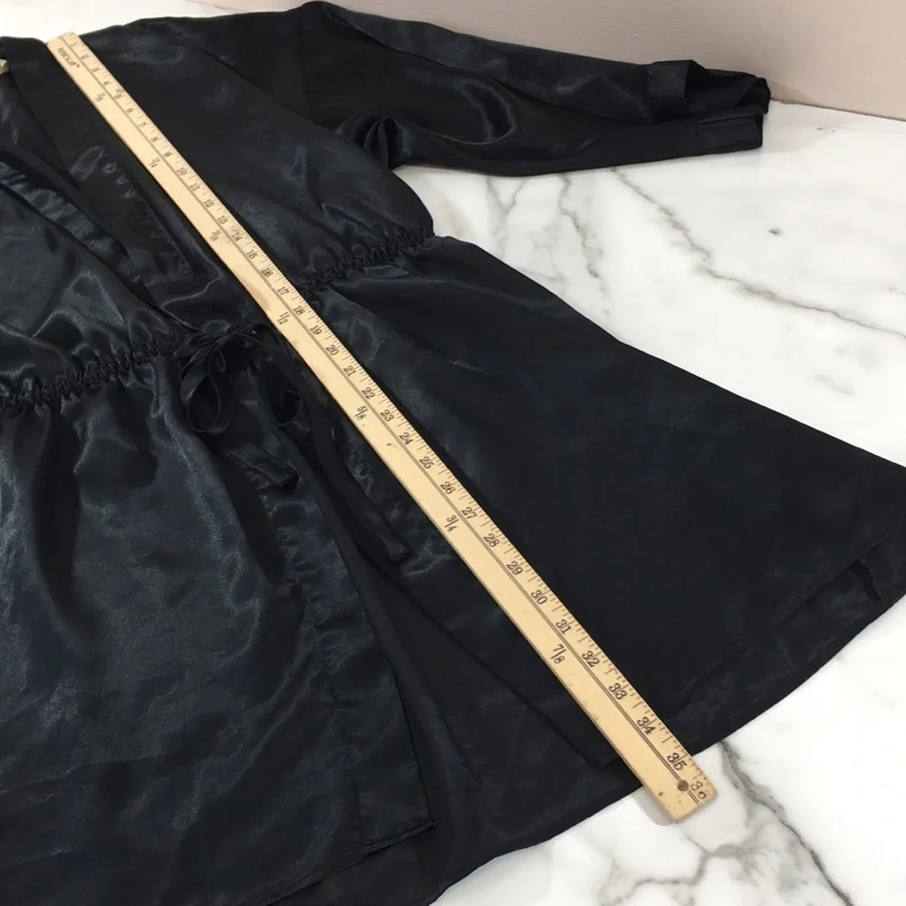 Victoria's Secret Black Silky Robe Womens Small Tie Waist Vintage Gold Label 80s